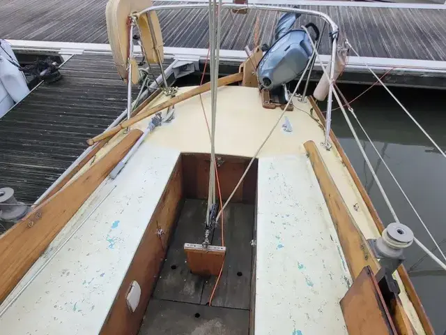 Folkboat 25