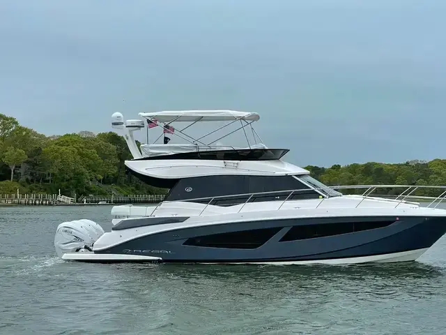 Regal 42 FXO