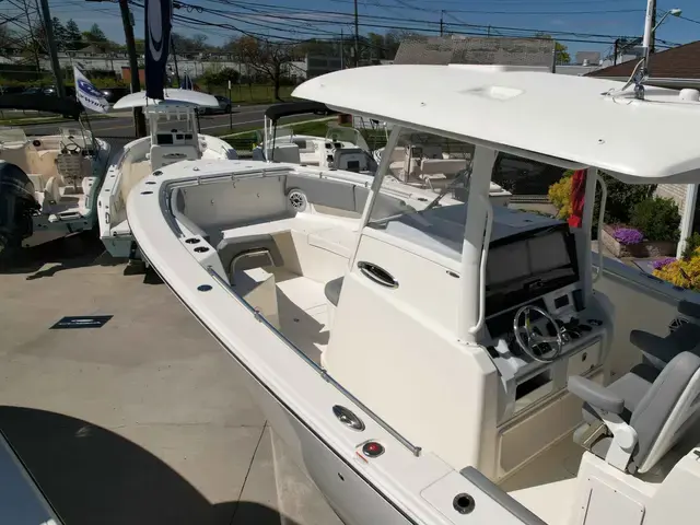 Cobia Boats 320 CC