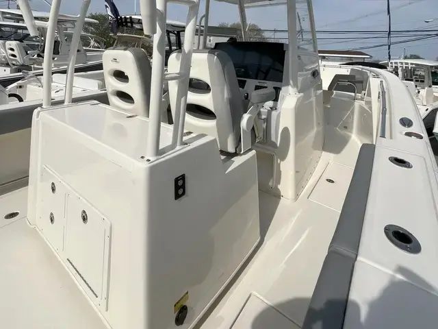 Cobia Boats 320 CC