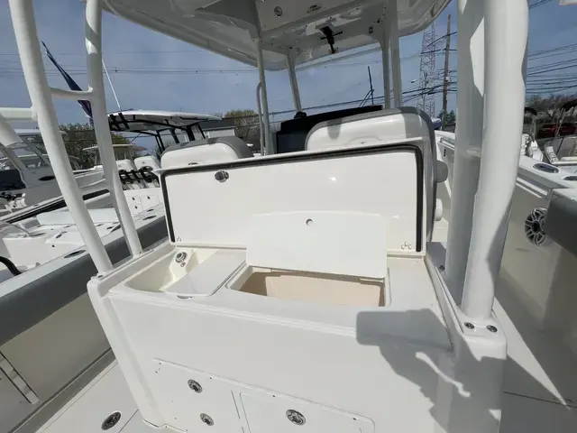 Cobia Boats 320 CC