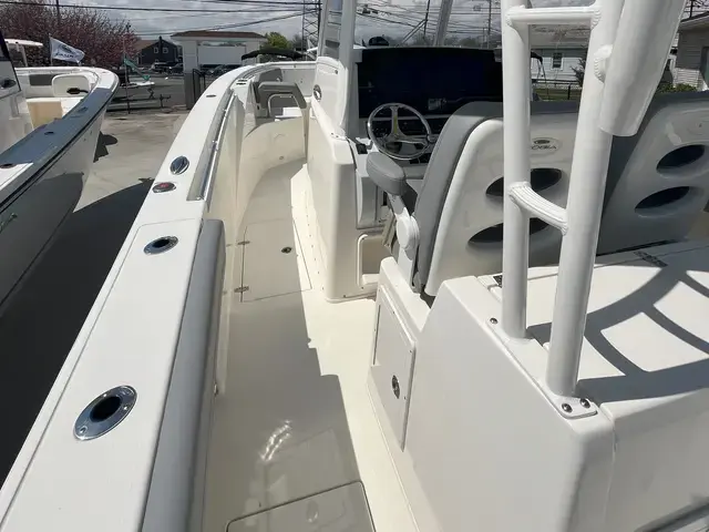 Cobia Boats 320 CC