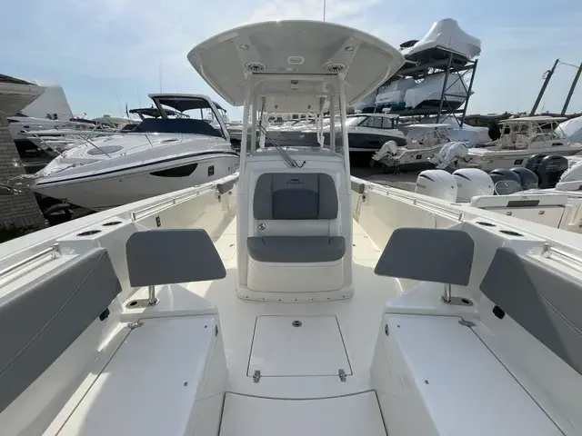 Cobia Boats 320 CC