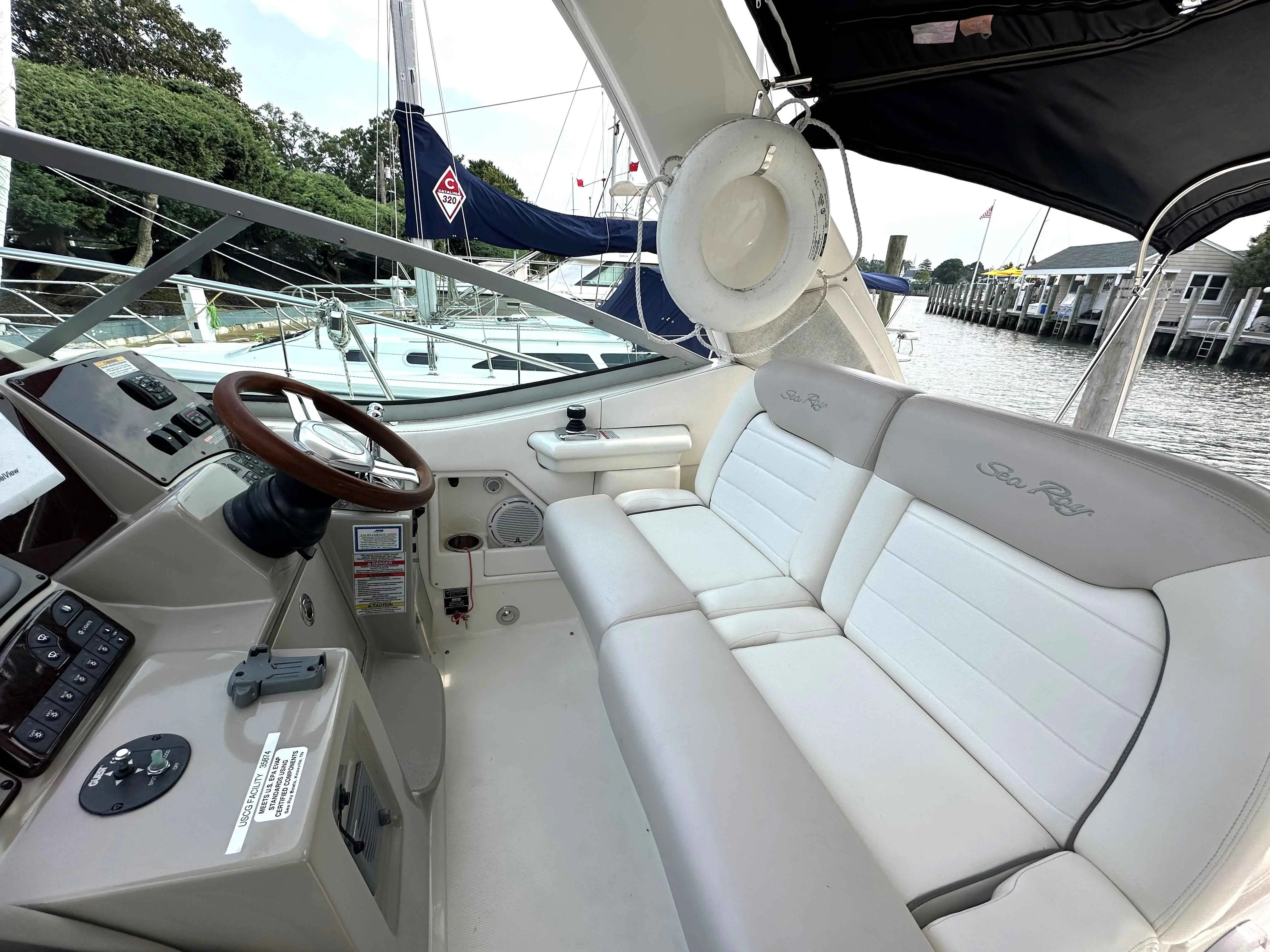 2010 Sea Ray sundancer 350