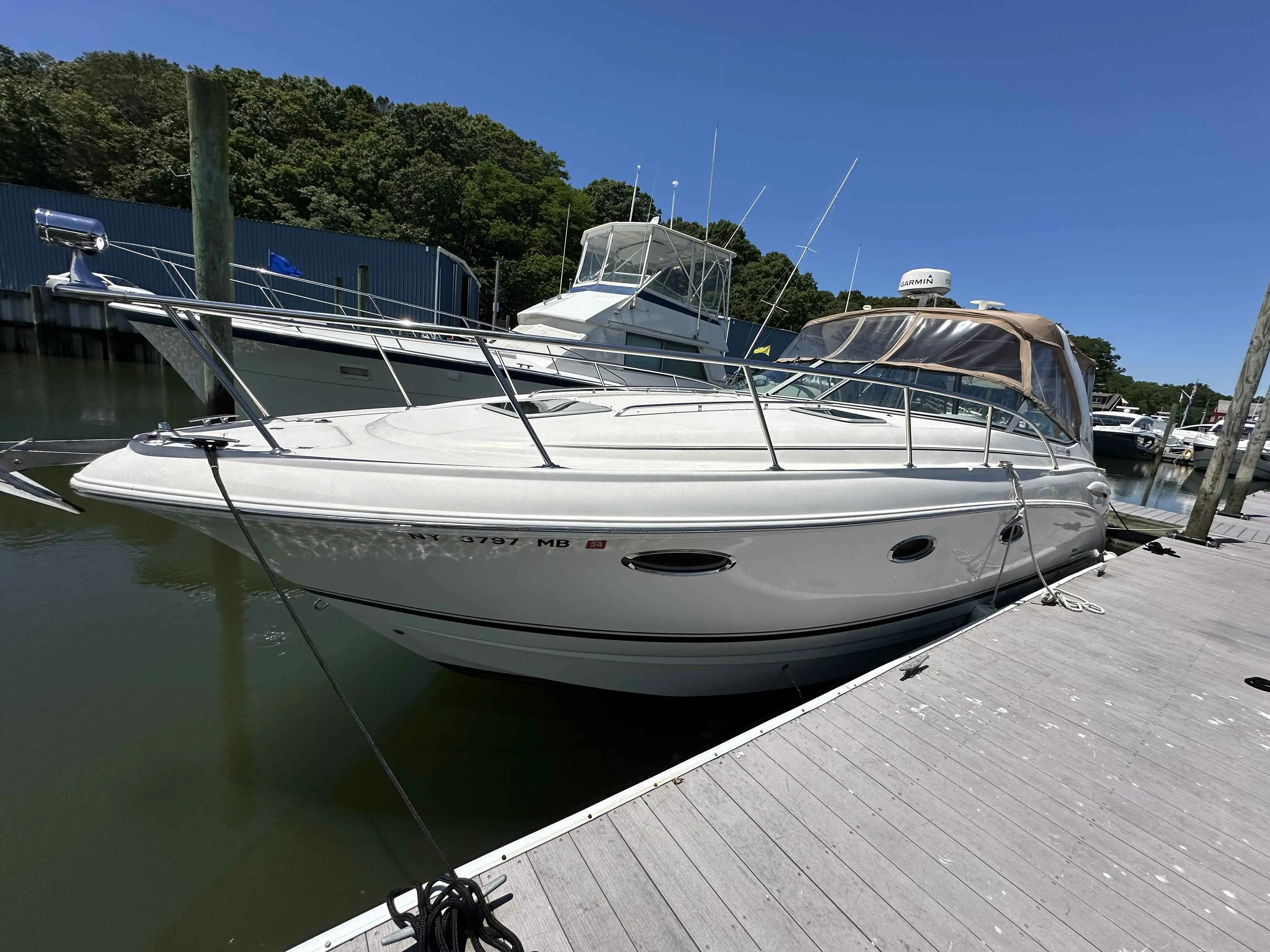 2004 Chaparral 330 signature