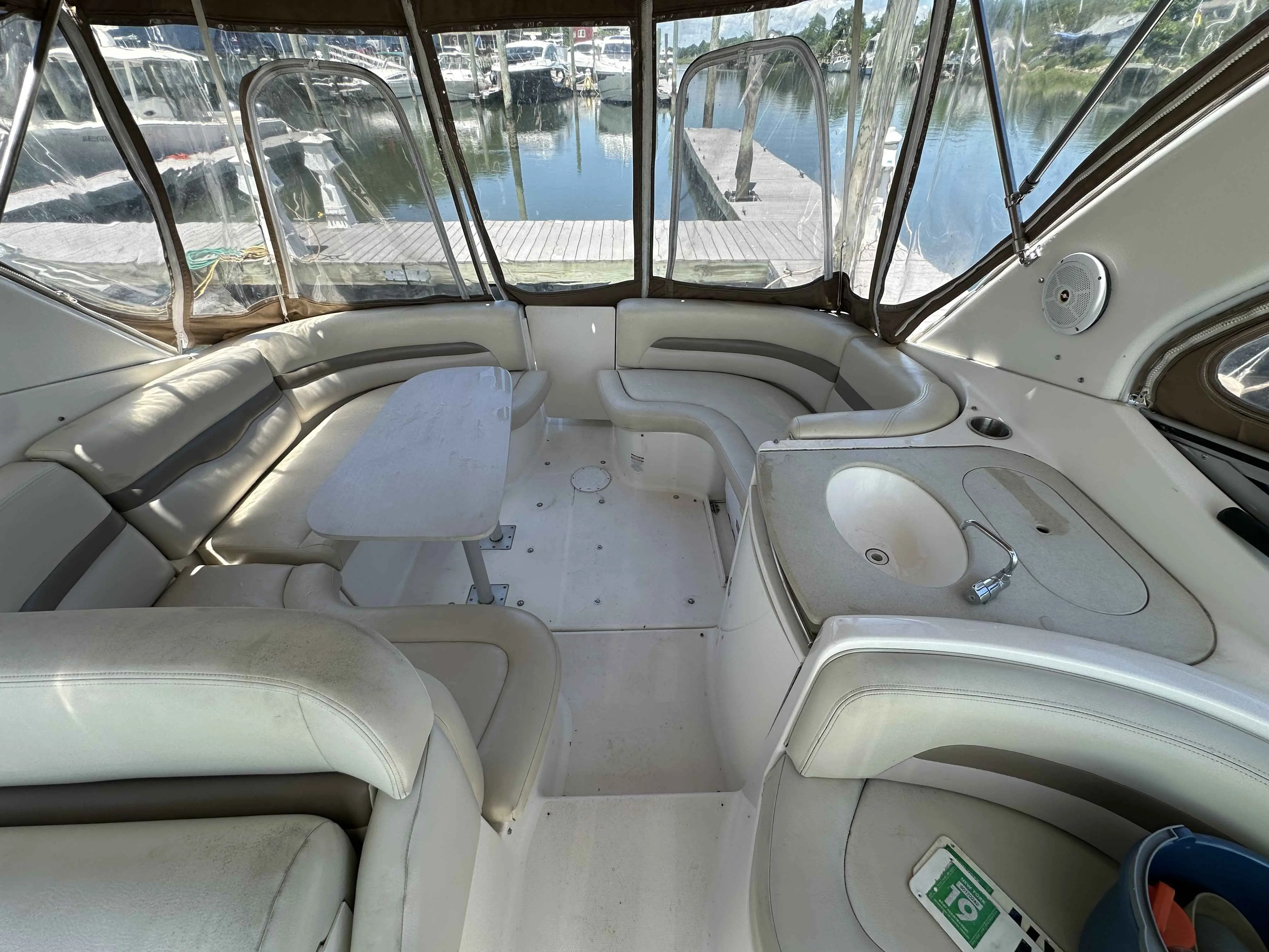 2004 Chaparral 330 signature