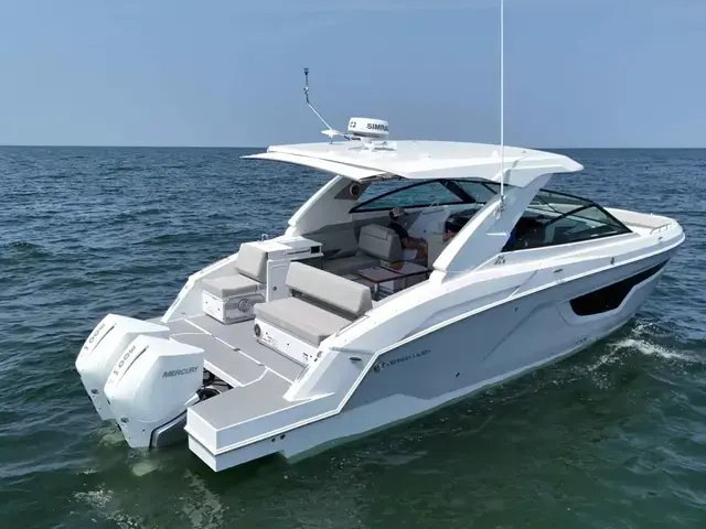 Cruisers Yachts 34 Gls Ob