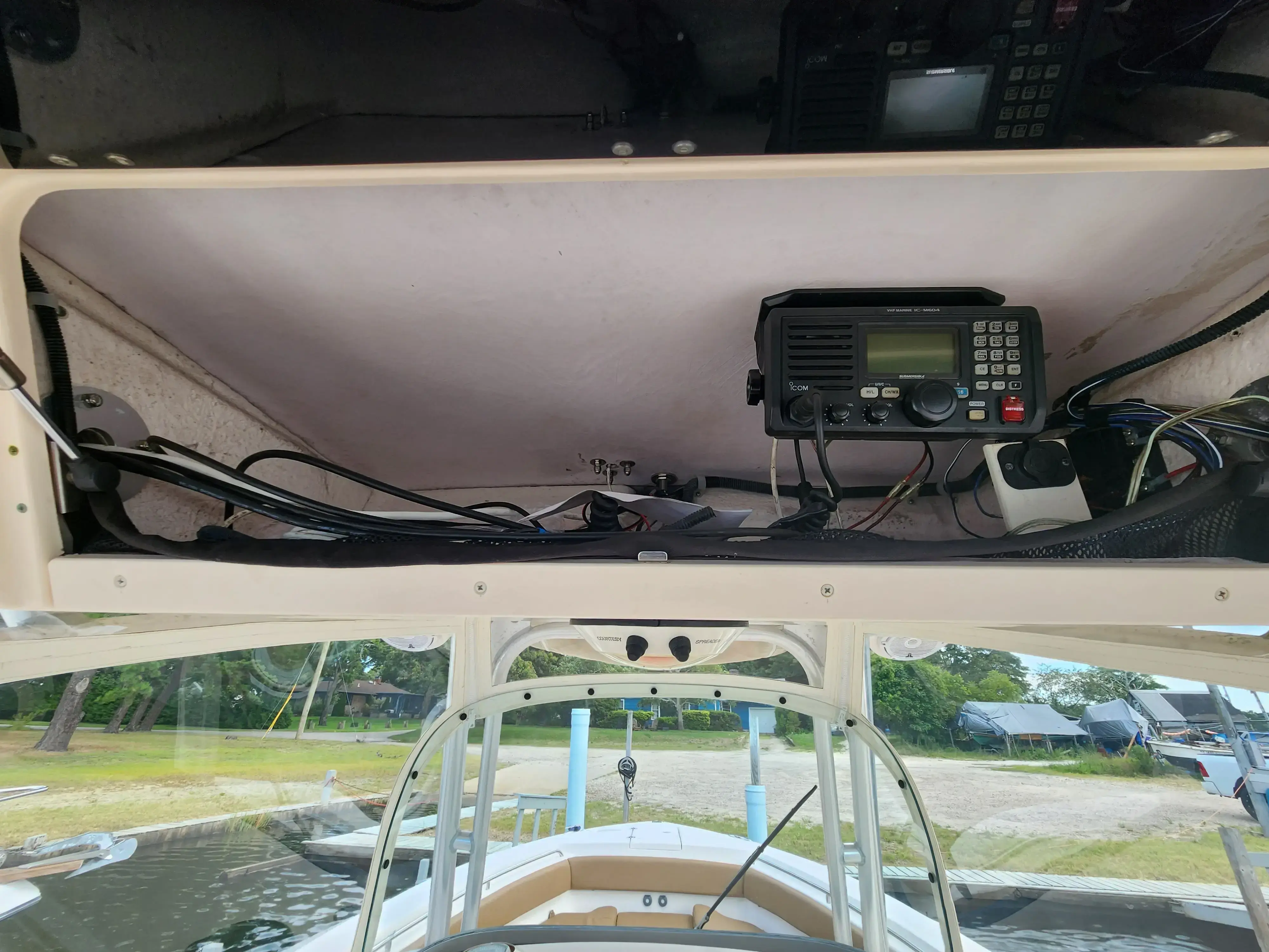 2008 Bimini 306 bimini