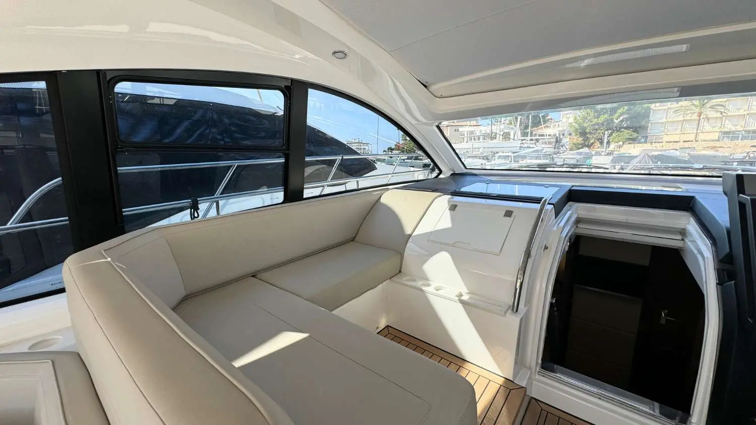 2022 Fairline targa 50 open