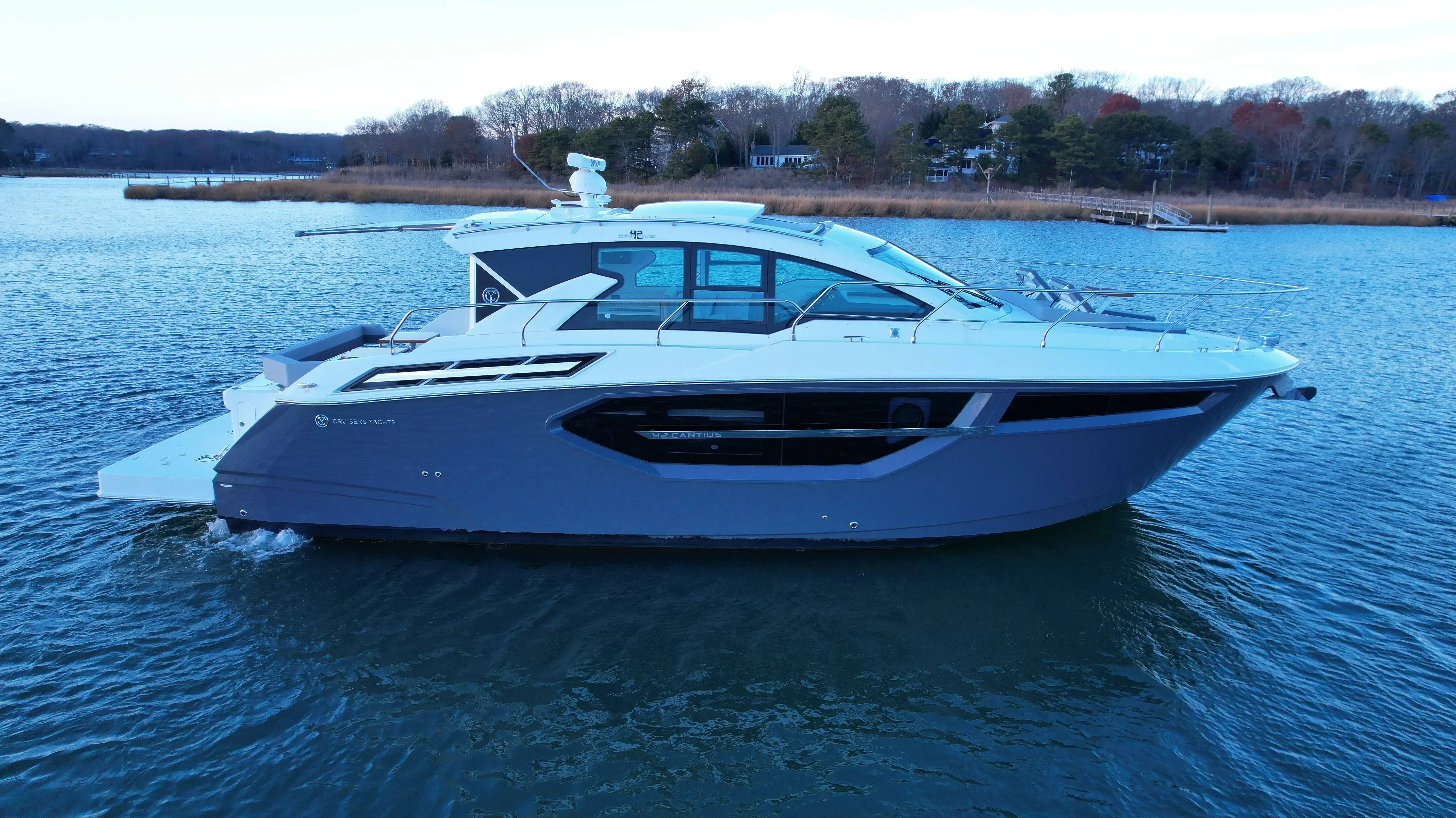 2023 Cruisers 42 cantius