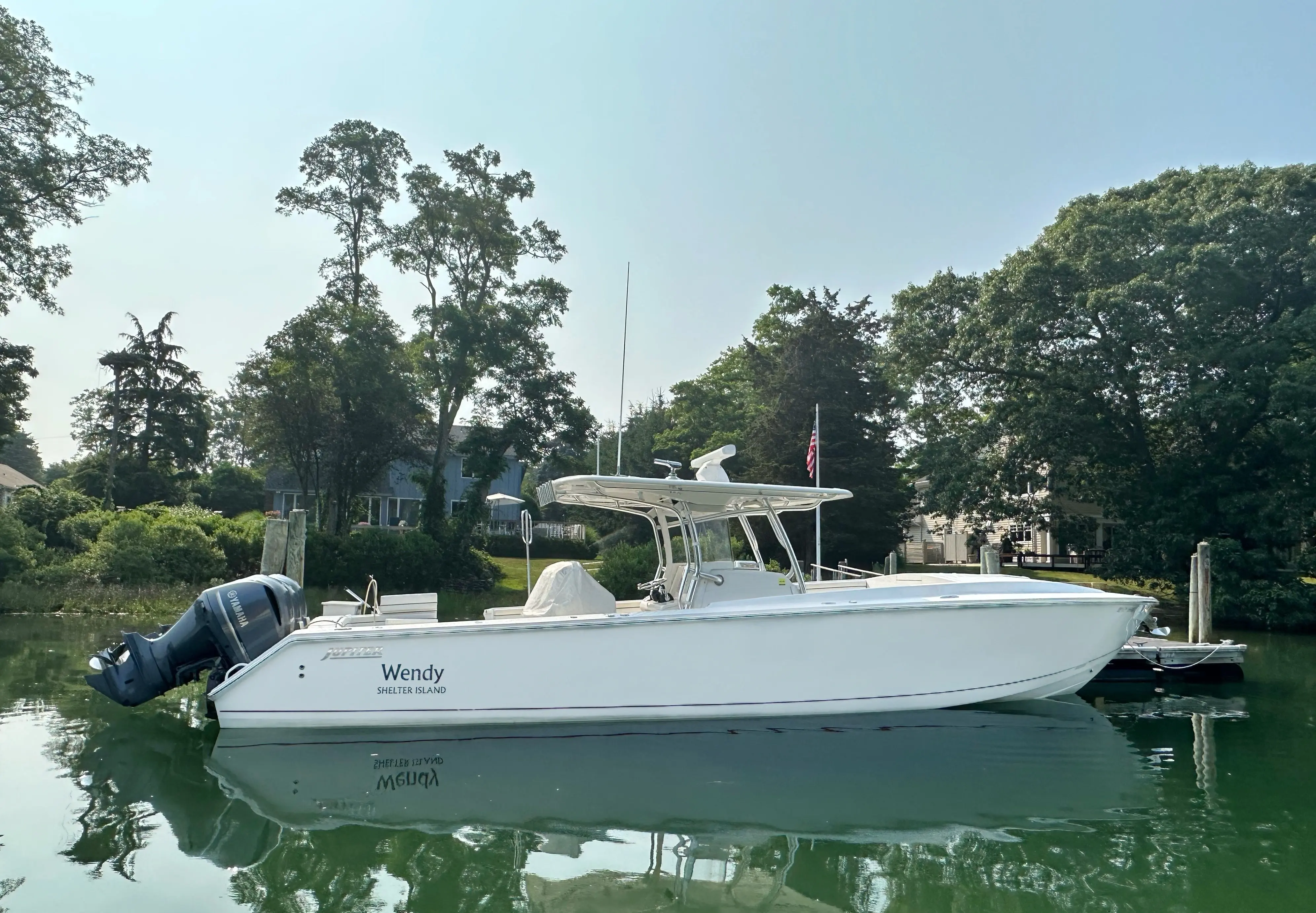 2018 Jupiter 38 cuddy