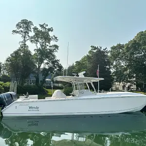 2018 Jupiter 38 Cuddy