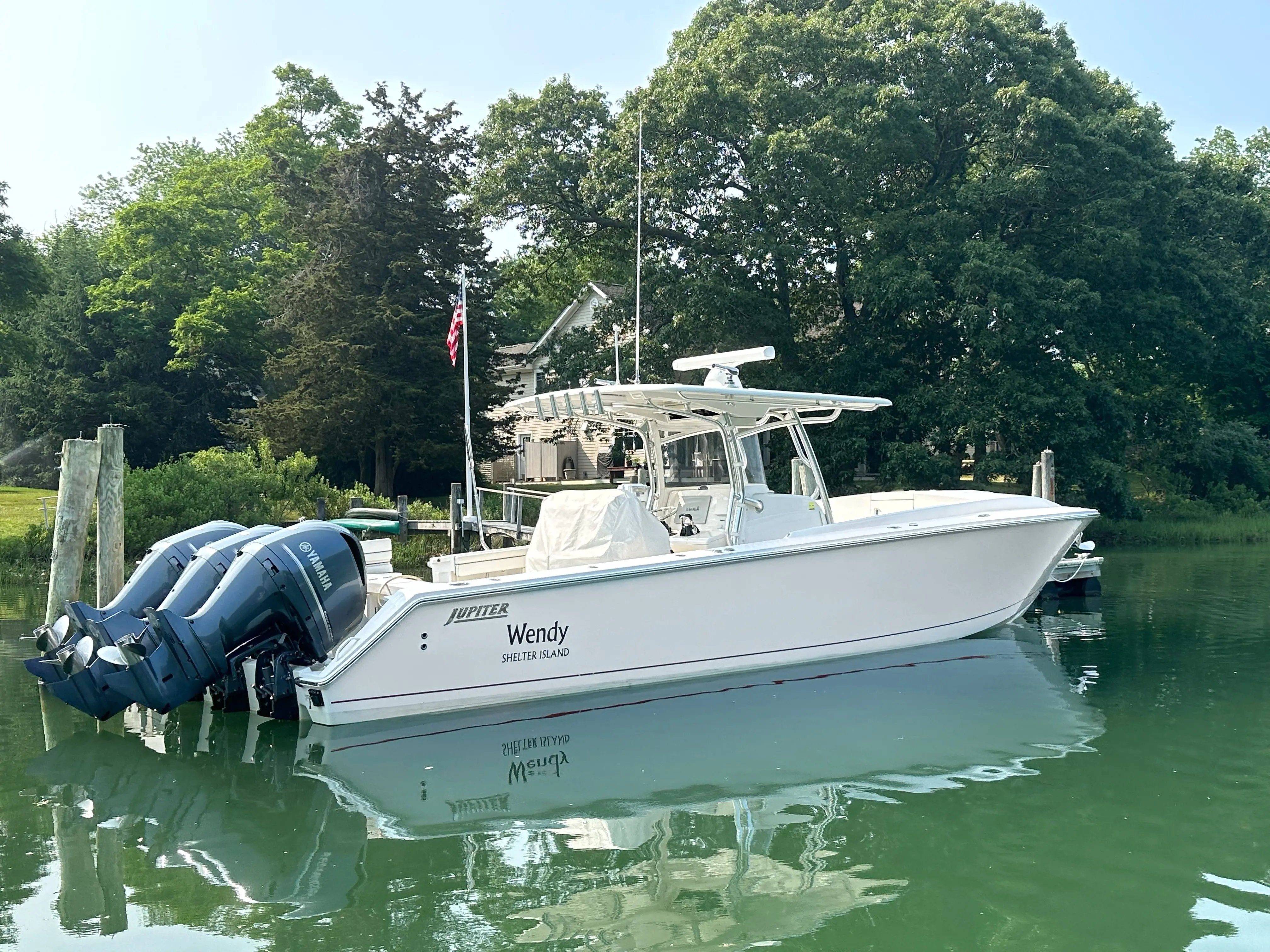 2018 Jupiter 38 cuddy