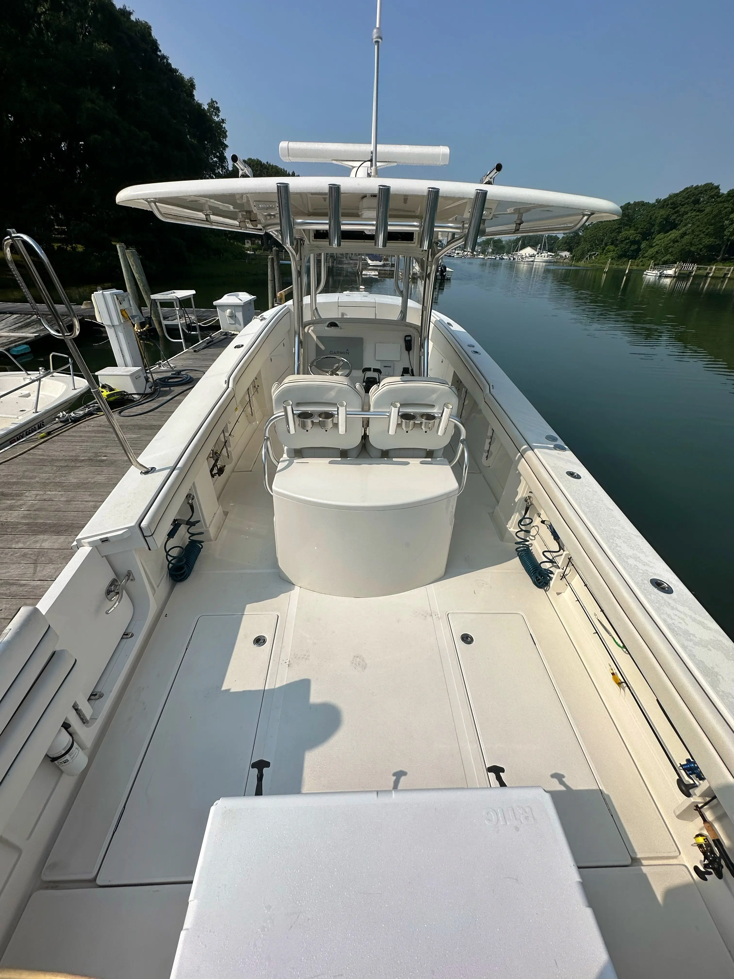 2018 Jupiter 38 cuddy