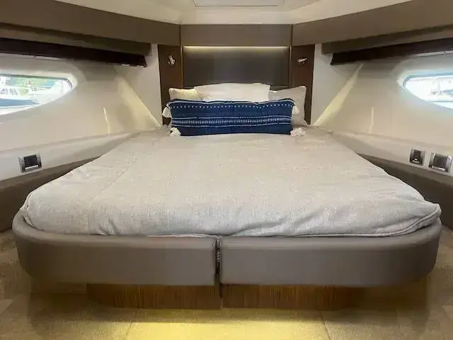 Sea Ray Sundancer 460