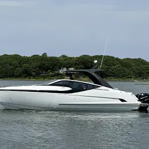 2023 Fairline F-Line 33 Ob