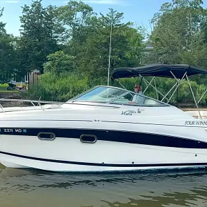 2006 Four Winns 248 Vista