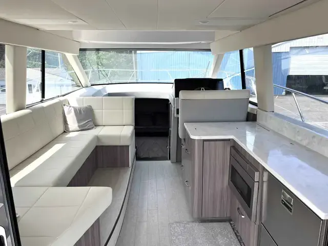 Regal 42 Grande Coupe