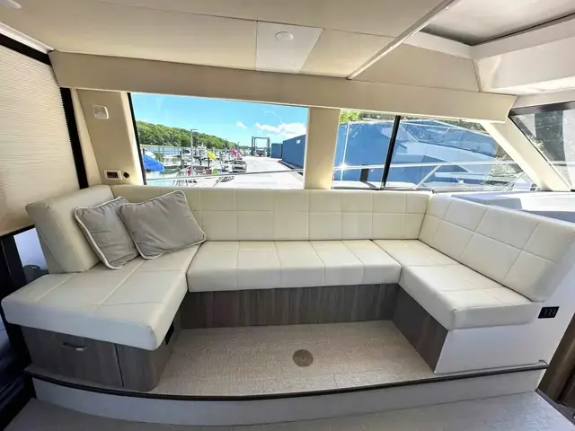 Regal 42 Grande Coupe