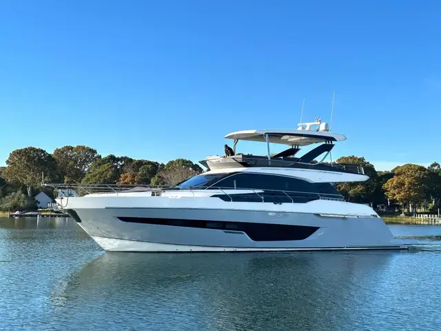 Fairline Squadron 68