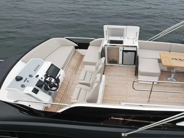 Fairline Squadron 50