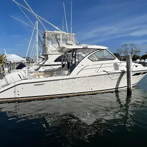 2016 Pursuit OS 355 Offshore