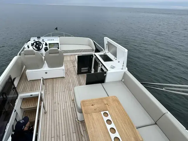 Fairline Squadron 50