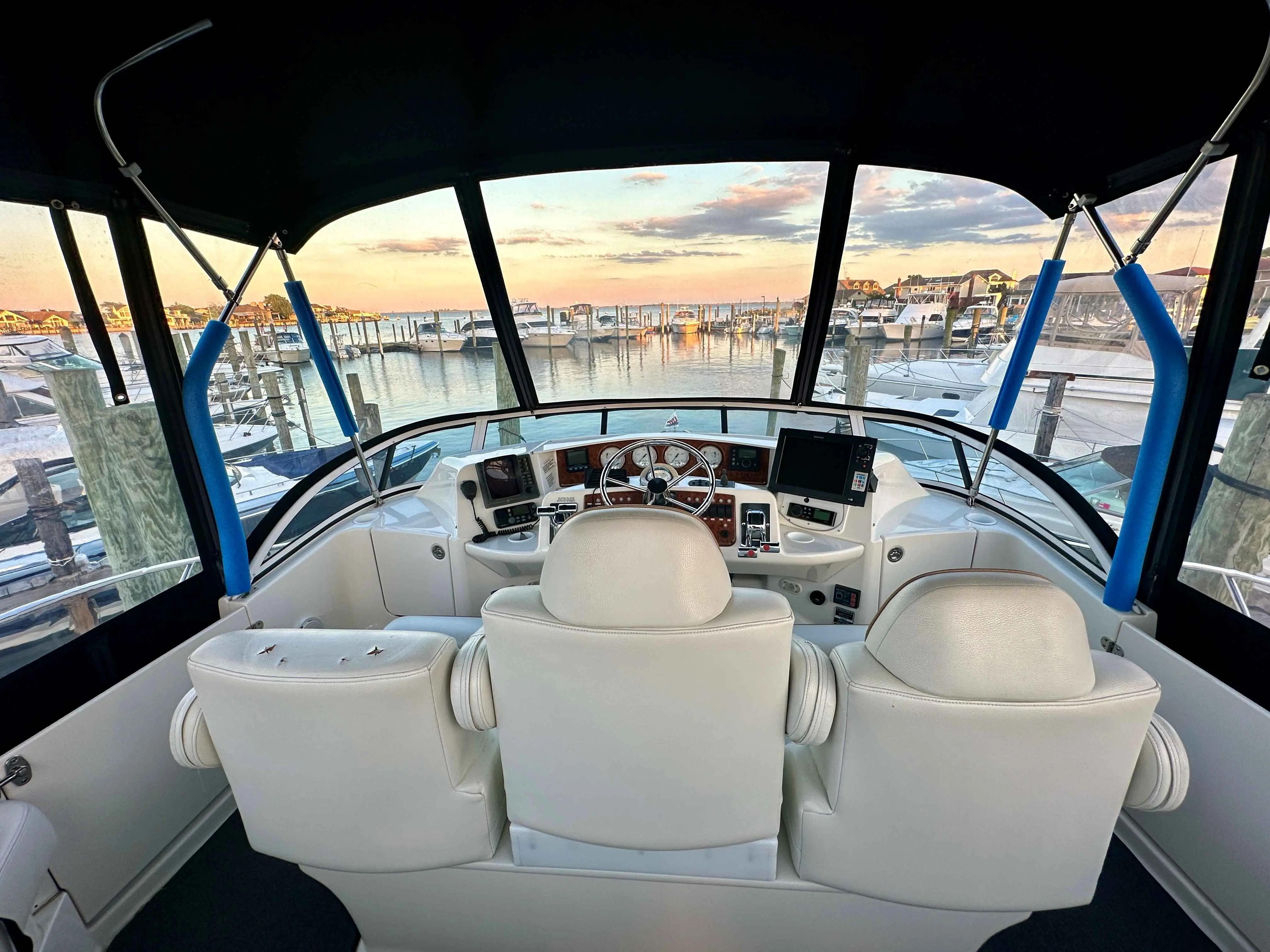 2005 Silverton 39 motor yacht