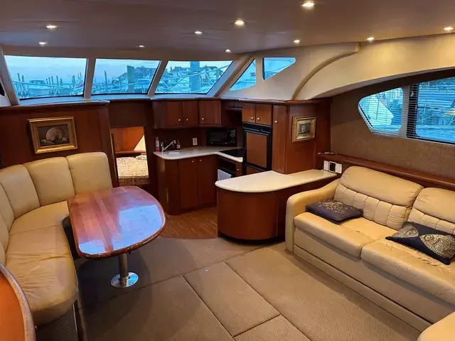 Silverton 39 Motor Yacht