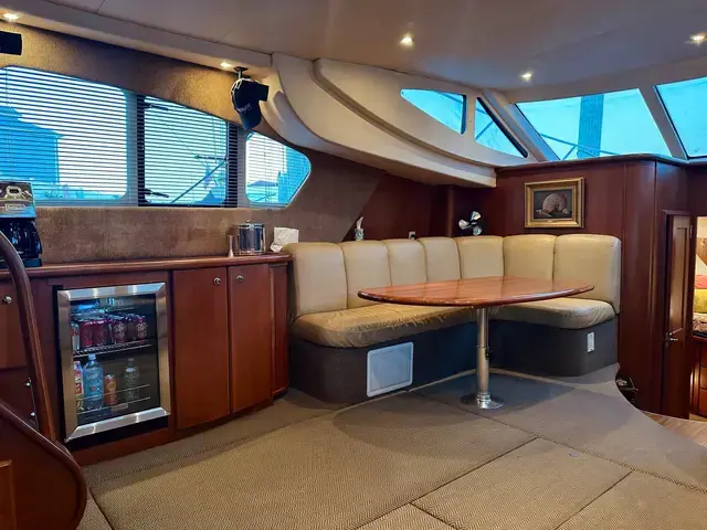 Silverton 39 Motor Yacht