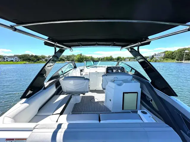 Cruisers Yachts 338