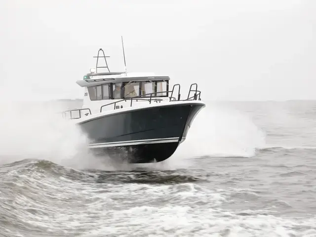 Sargo 28 Explorer