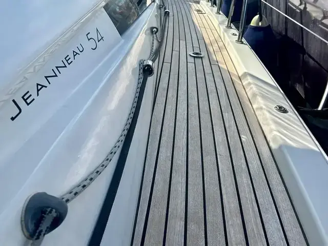 Jeanneau 54