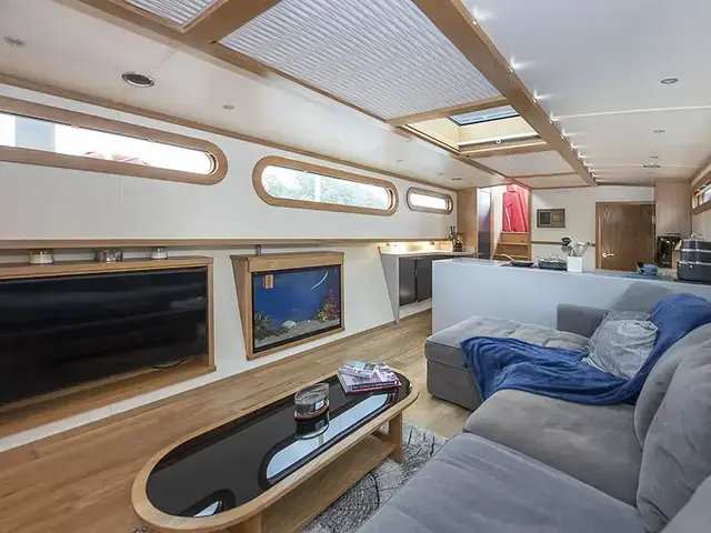 Tyler Wilson - Finesse Barge Bespoke 70' x 13' Brigantine