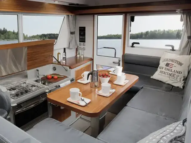 Sargo 33 Explorer