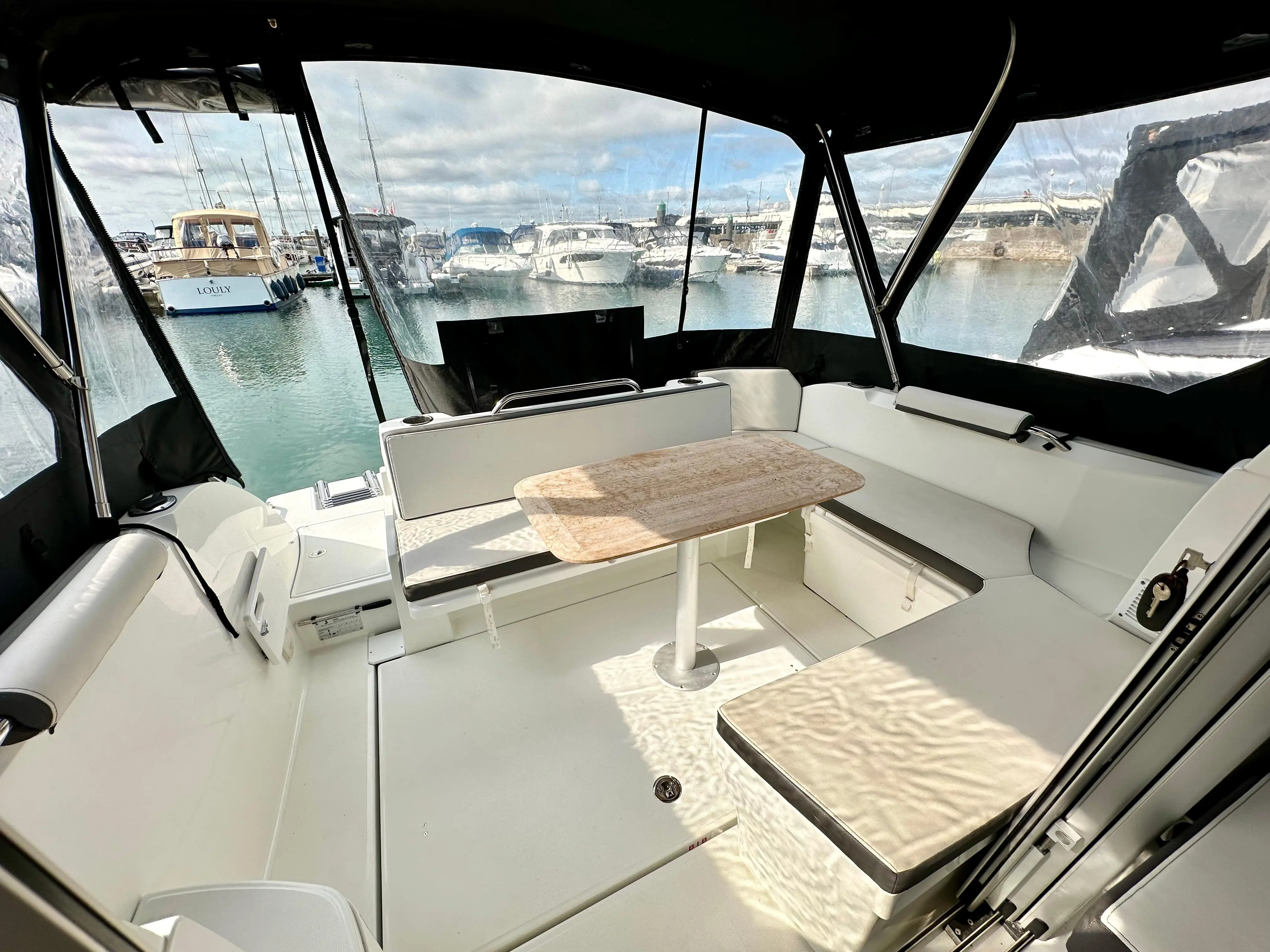 2019 Beneteau antares 8