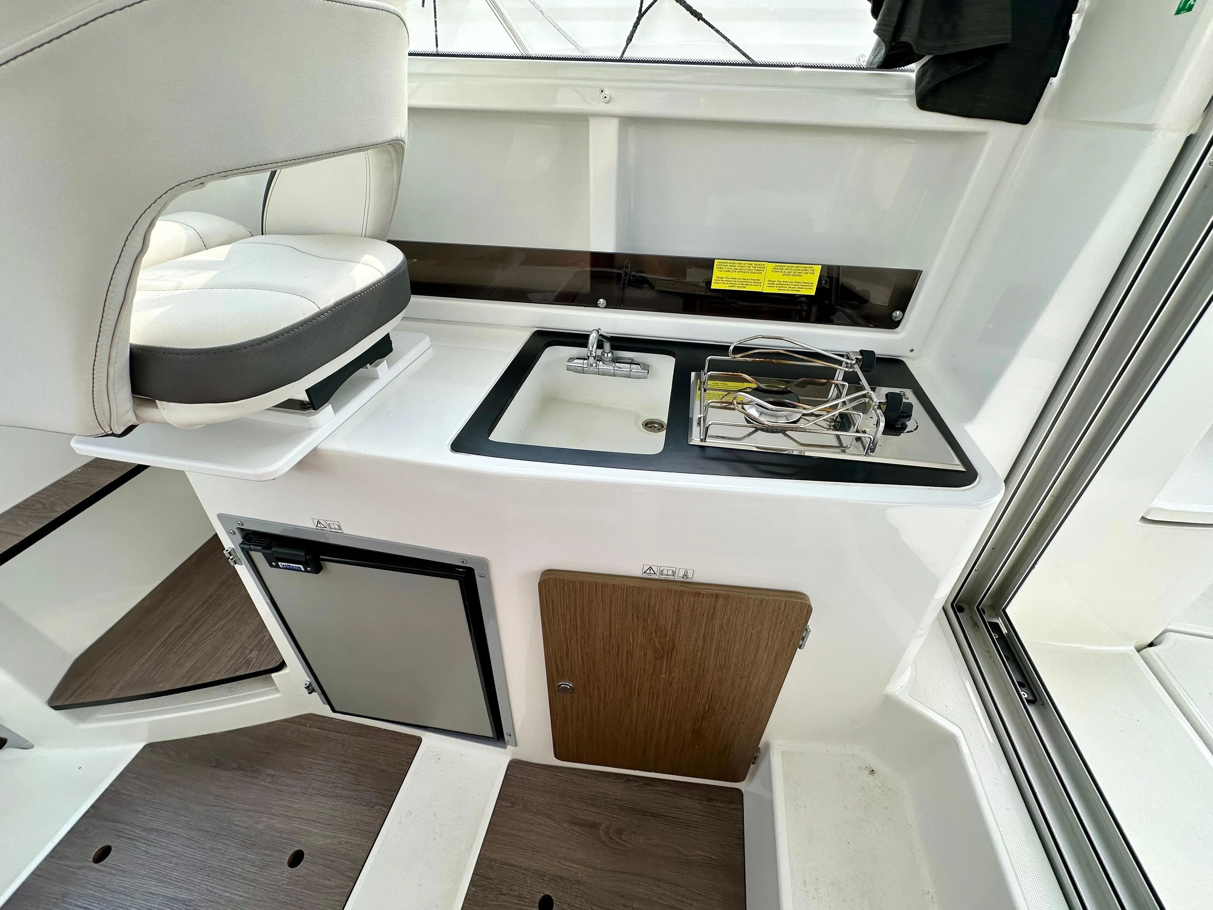 2019 Beneteau antares 8