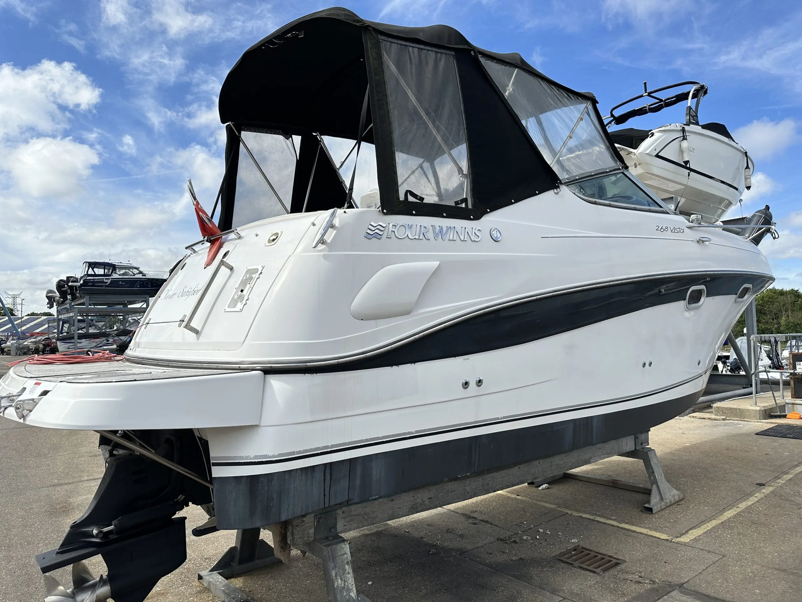 2001 Four Winns 268 vista