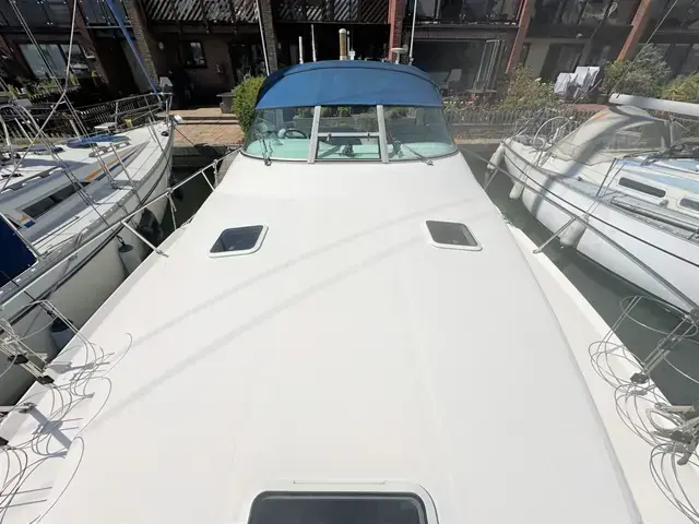 Sea Ray Sundancer 330