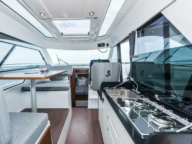 Beneteau Antares 9