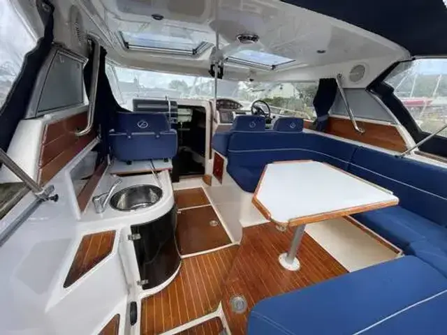 Aquador 26 Coupe