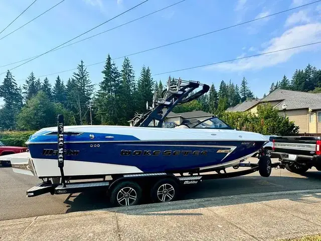 Malibu Wakesetter 23LSV