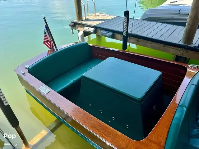 Chris Craft Sportsman 17