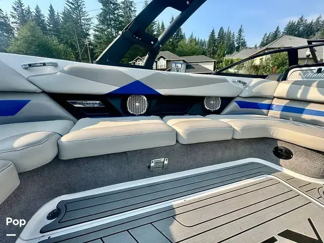 Malibu Wakesetter 23LSV