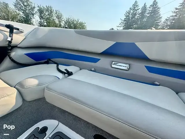 Malibu Wakesetter 23LSV