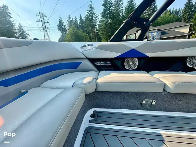 Malibu Wakesetter 23LSV