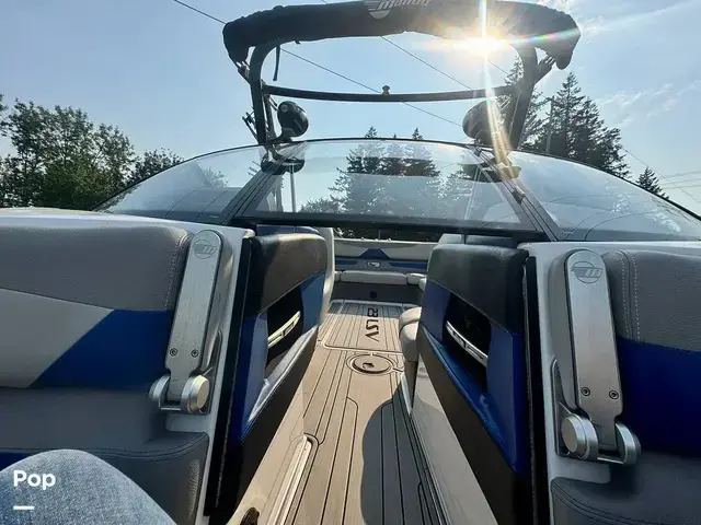 Malibu Wakesetter 23LSV