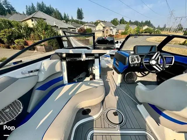 Malibu Wakesetter 23LSV