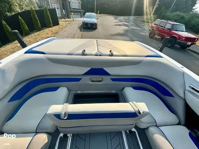 Malibu Wakesetter 23LSV