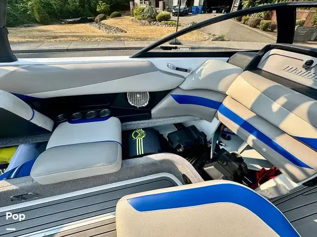 Malibu Wakesetter 23LSV